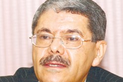 الأجانب يستحوذون على ملعب فرحاني