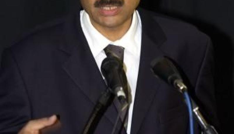 المالية تكرم أفضل الإطارات