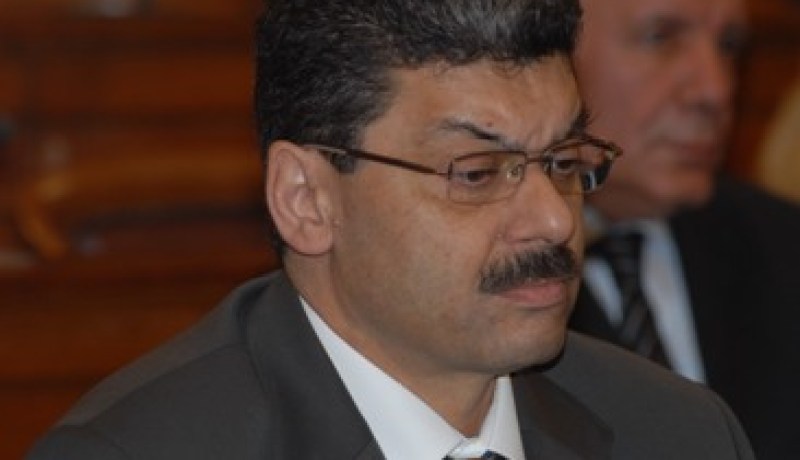 عمال مسح الأراضي في عطلة!