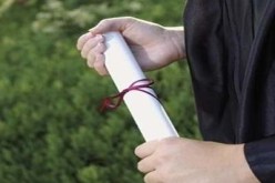 منح الدكتوراه بعد ثلاث سنوات وفتح أزيد  من 1200 منصب لسنة 2011 /2010