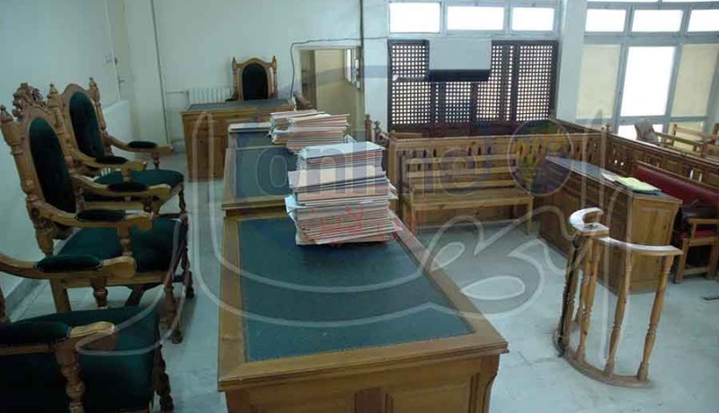 كهل ينتحل صفة وكيل جمهورية للبحث عن حبوب مهلوسة داخل ثـانوية في الوادي!