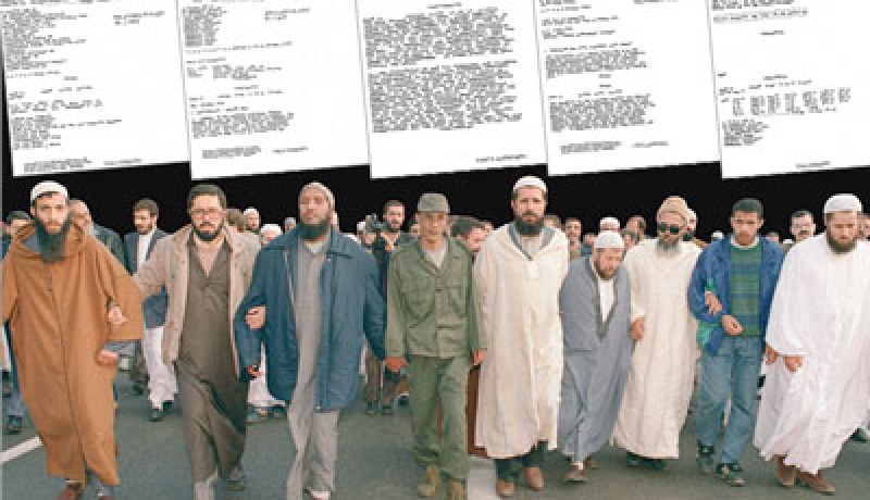 CIA تكشف أسرار ''الفيس''.. هكذا بدأ الإرهاب
