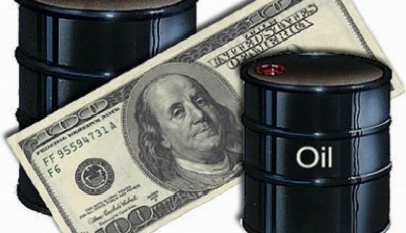 تحسن الدولار أدى إلى تراجع أسعار النفط