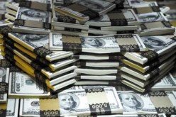 مبتول يؤكد أن الجزائر ليست في مأمن من أزمة السيولة العالمية