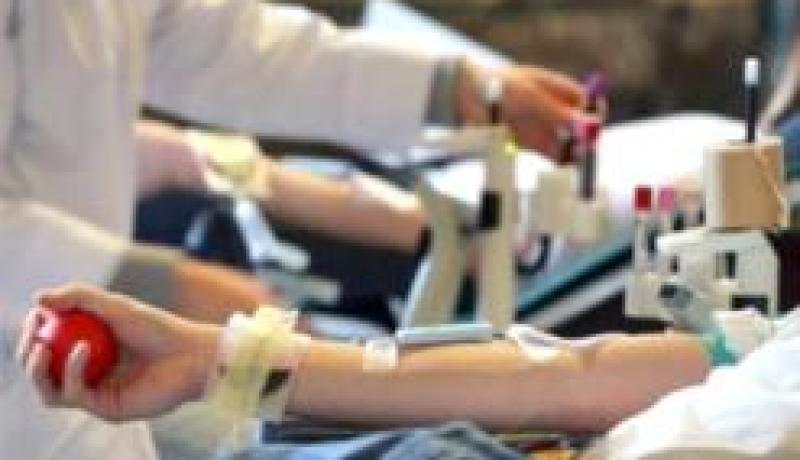 الاتحادية الجزائرية للتبرع بالدم تدعو إلى التبرع لفائدة الفلسطينيين