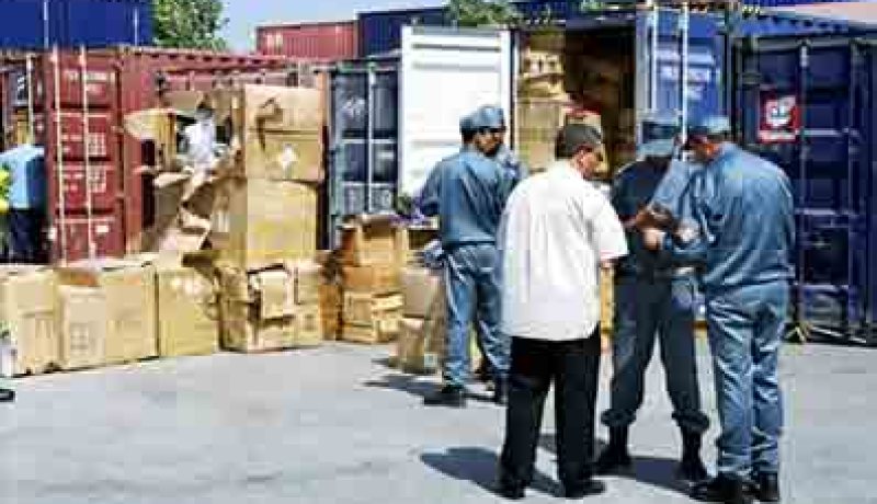 تفكيك شبكة اجرامية هرّبت معدات بيطرية محظورة إلى الرويبة