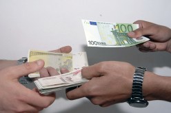 رفع قيمة الدينار وتثبيت سعر الدوفيز للمستوردين قريبا