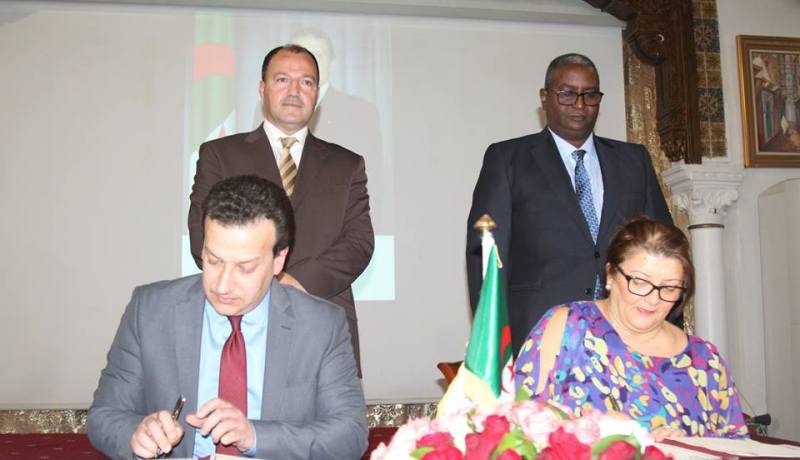 بالصور.. توقيع إتفاقية شراكة بين وزارتي السياحة والشباب والرياضة