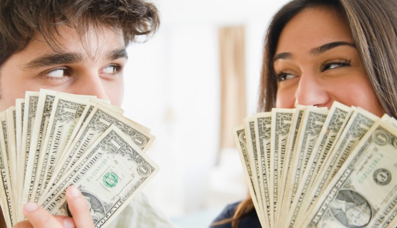 هل يعوض المورد المالي المرأة عن الزواج والفطرة؟