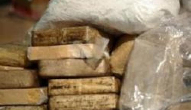 العثور على حقيبة تحتوي على 30 كلغ من الكيف المعالج ببوزجار