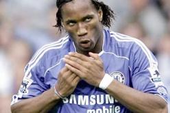 دروغبا يركب موجة المطبلين لمصر ويدير ظهره للجزائر