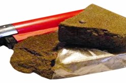 والد مروّج مخدرات‮ ‬يخفي‮ 051 ‬غرام من كيف داخل‮ ‬غسالة