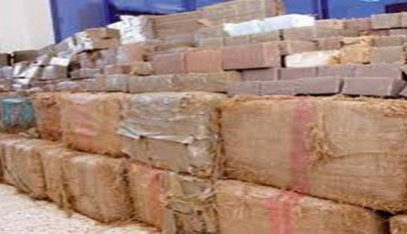 أكثر من 3 أطنان من الكيف المعالج حجزت بالجنوب الغربي للوطن  في 2011
