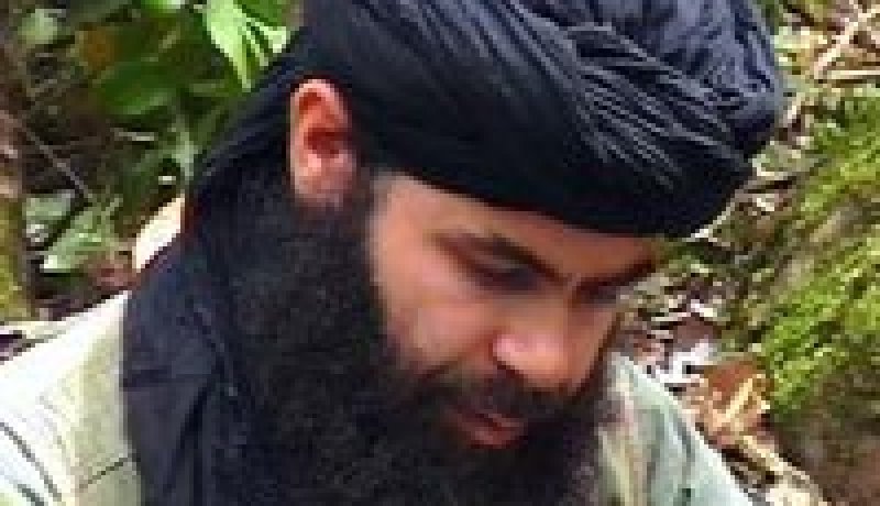 موريتانيا تخضع لضغوطات دروكدال وترحّل “عمر الصحراوي” ليلا إلى باماكو