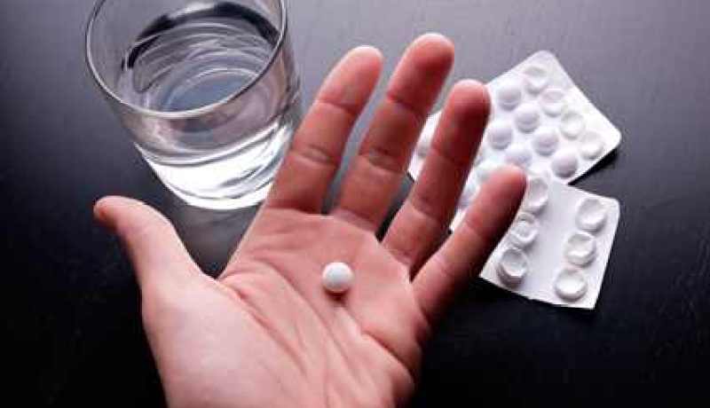 94 مـن المنتحرين يستعملون أدوية للإنتحار