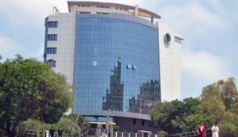 مدير مجمع الوطن يعترف بوجود نزاع حول قطعة الأرض التي شيد عليها المقر