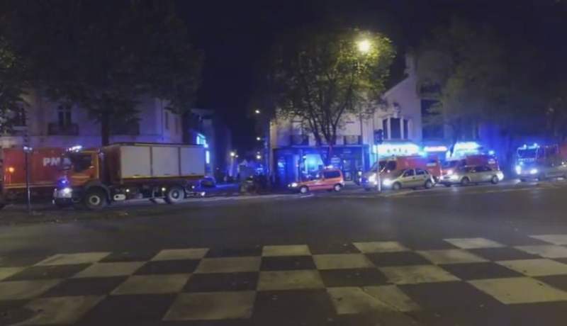 فيديو انهيار شرفة بناية يودي بحياة 4 أشخاص في فرنسا