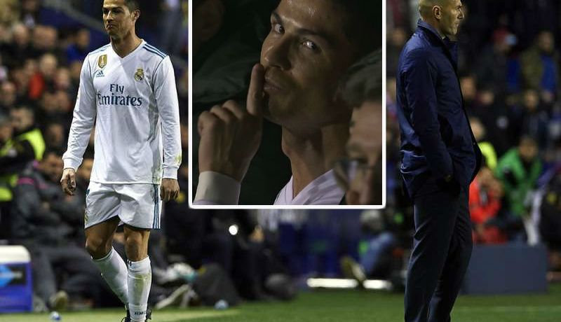 بالفيديو.. كريستيانو ينفي وجود خلاف مع زيدان ويدعمه !