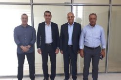 ممثل الفيفا يزور الجزائر ويتفقد هياكل المديرية الفنية الوطنية والفاف