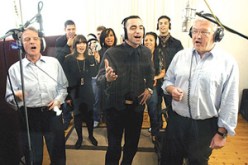 وزيرا خارجية ألمانيا وفرنسا يسجلان «دويتو» غنائيا في برلين