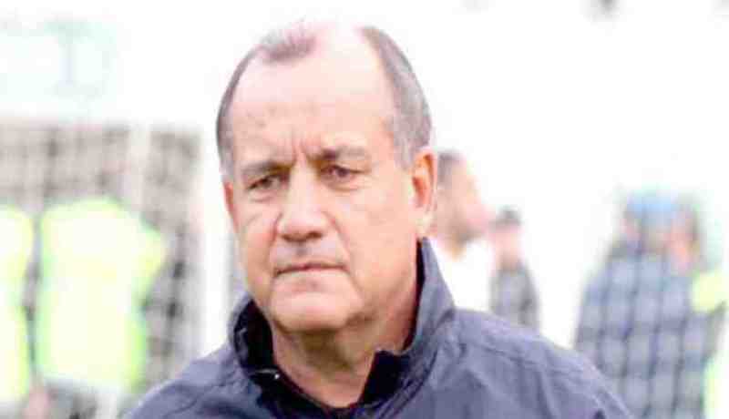 بوزيدي : قبل أن تنتقدني أيها المناصر ..قف معي في المشاكل !