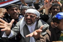 عشرات الالاف يتظاهرون في صنعاء ضد الارهاب وضد الرئيس علي عبدالله صالح