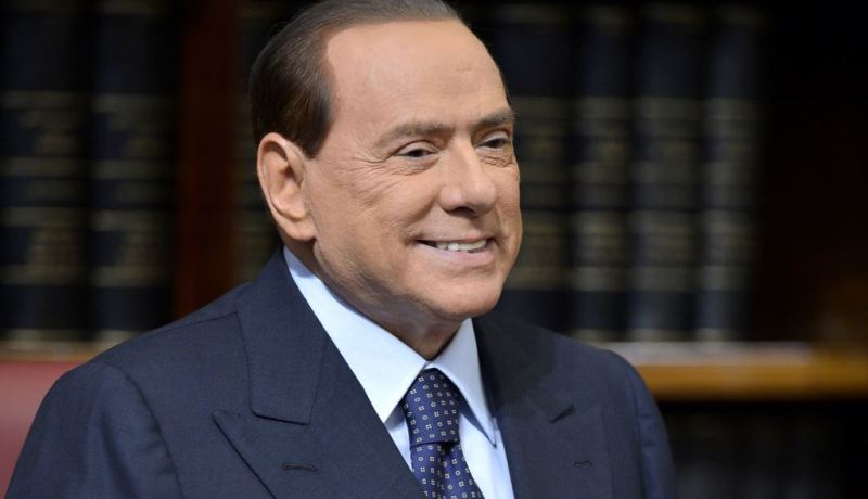 القضاء الإيطالي يبرأ برلسكوني في قضية الراقصة المغربية روبي