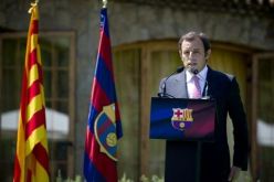 رئيس برشلونة يتحدى رئيسة إقليم مدريد ويرفض تأجيل قمة كأس الملك