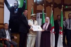 بالصور.. جلاب يشرف على مراسيم حفل تسليم 1537 وحدة سكنية بسعيدة