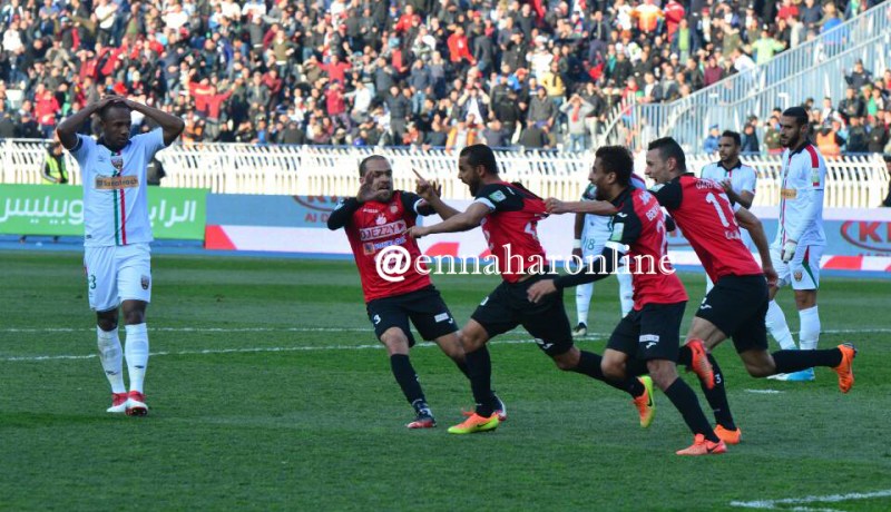 بالصور.. الإتحاد مُتفوق على المولودية في الشوط الأول