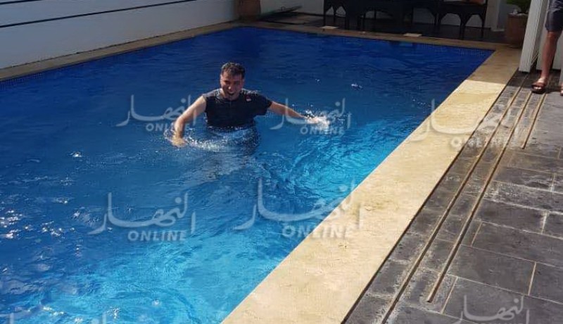 بالصور.. السطايفية يحتفلون بطريقتهم الخاصة في بيت الطاوسي