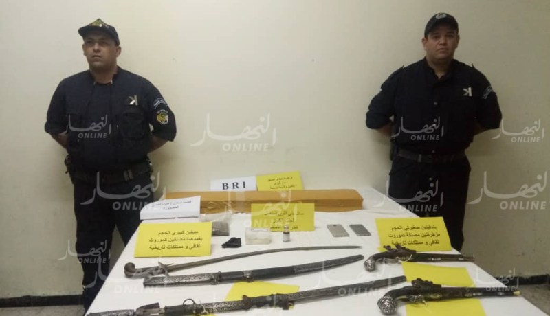 بالصور.. تفكيك شبكة دولية لتهريب الممتلكات التراثية والتاريخية بتبسة