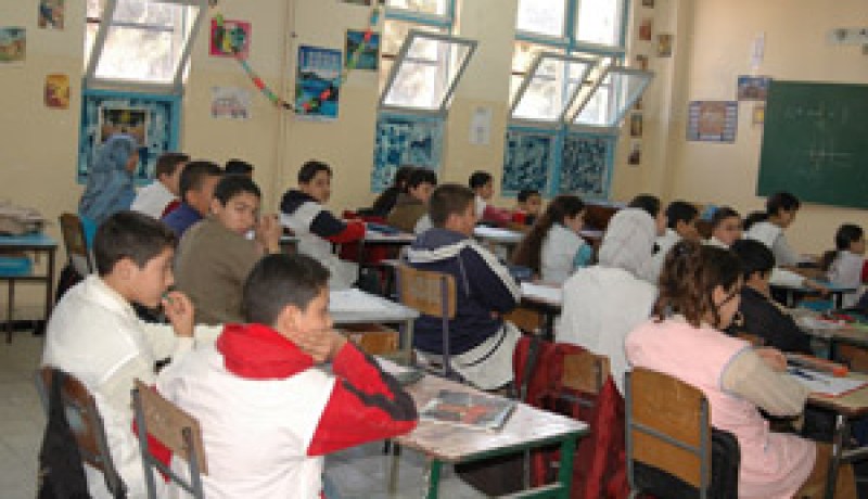 بن بوزيد: دروس استدراكية مجانية و إجبارية لتلاميذ المستوى المتوسط