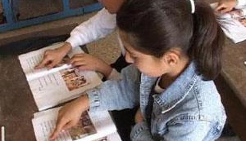 ولاية تيزي وزو تستكمل عملية توزيع الكتب المدرسية مع بداية أوت