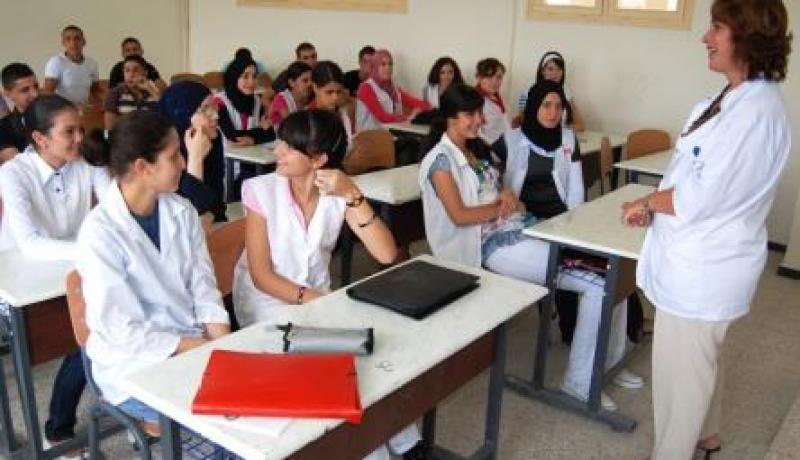 وزارة التربية تلزم المدراء بدفع منحة 3 آلاف دينار قبل عيد الفطر