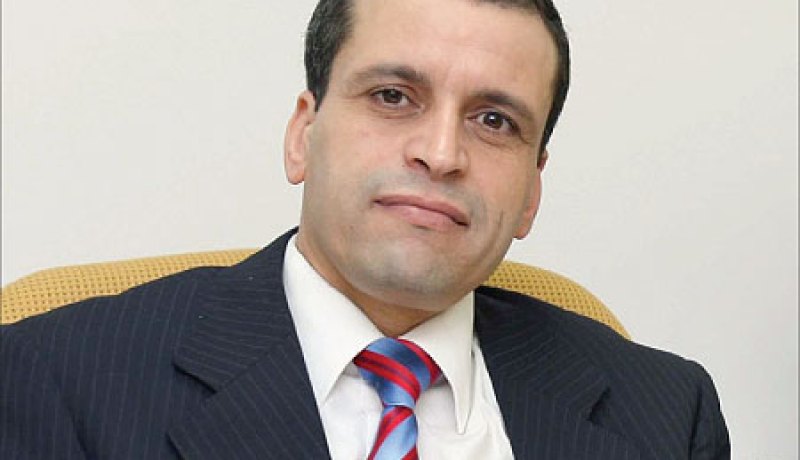 مصيطفى يعد ببذل المزيد من الجهود لتحسين ظروف عمل الديوان الوطني للإحصائيات