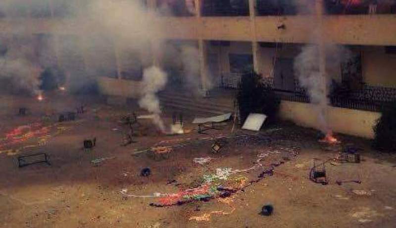 مجهولون يخرّبون 3 ابتدائيات في سيدي حماد ويسطون على المدافئ ويتبولون على كراريس التلاميذ في  مفتاح