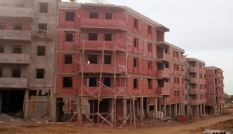 أويحيى: 302 ألف وحدة سكنية ستسلم إلى غاية نهاية 2017 .