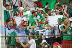 إغماء احد أنصار المنتخب الوطني بمدرجات ستاد القاهرة