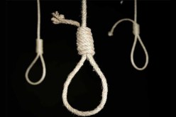 الكويت تصدر حكما باعدام 7 اشخاص شنقا بينهم عضو في الأسرة الحاكمة