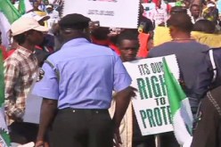 الرئيس النيجيري يقرر خفض أسعار الوقود بعد أسبوع من الإضراب