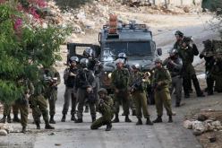 إصابة4 فلسطينيين في مواجهات مع قوات الاحتلال الإسرائيلي في نابلس