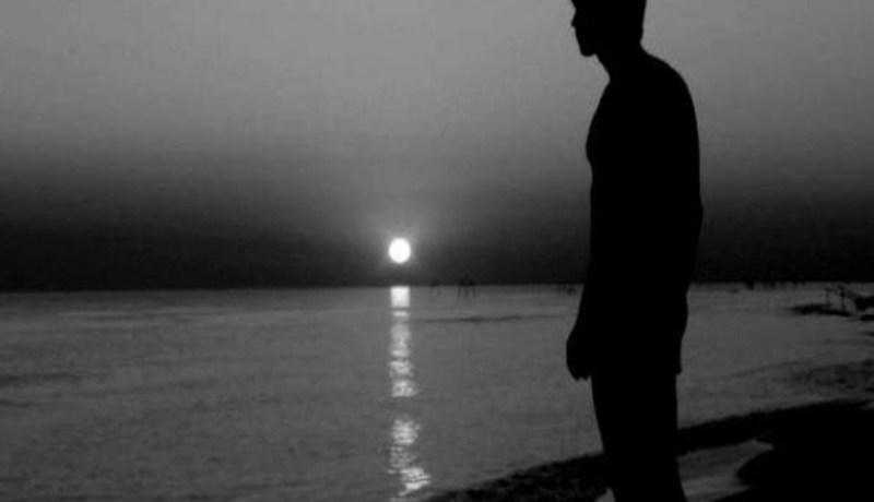 أهانت والدي حيا واعتدت على حرمة قبره ميتا