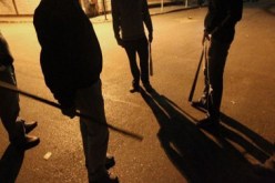 مصريون يشكلون لجانا اهلية للدفاع عن احيائهم بسبب تصاعد أعمال النهب