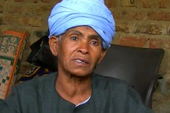بالفيديو امرأة مصرية تتنكر في زي رجل لأكثر من 40 عاما