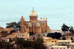 رئيس الكنائس البروتستانتية بالجزائر يعلن عن تقديم ملف كامل لإضفاء الشرعية