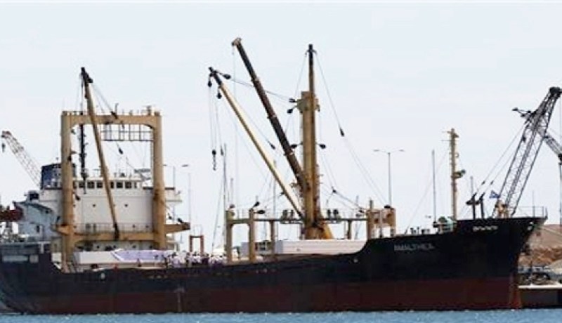 سفينة مصرية تقتحم المياه الإقليمية الجزائرية وتثير حالة طوارئ