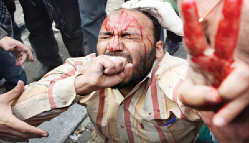 مشاهد عنف يومية في الشارع المصري وسط دعوات لعودة الشرطة بكامل قواتها