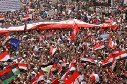متظاهرو التحرير يشكلون مجلس رئاسة الثورة برئاسة أبو حامد و الجندي