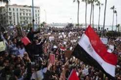 مظاهرات أمام السفارة الإسرائيلية بالقاهرة تخلف 24 جريحا